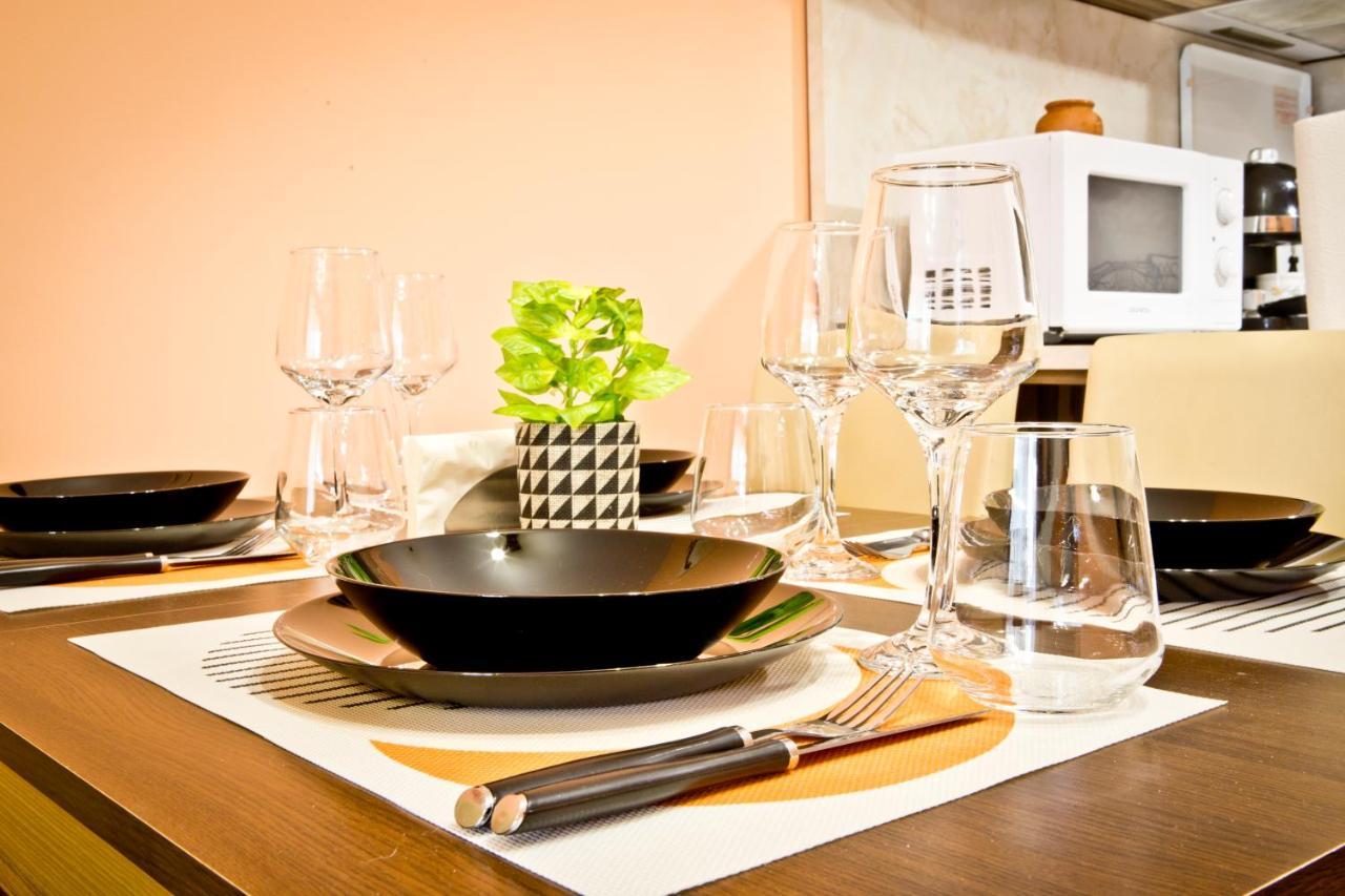 Sunflower Apartment City Center Płowdiw Zewnętrze zdjęcie